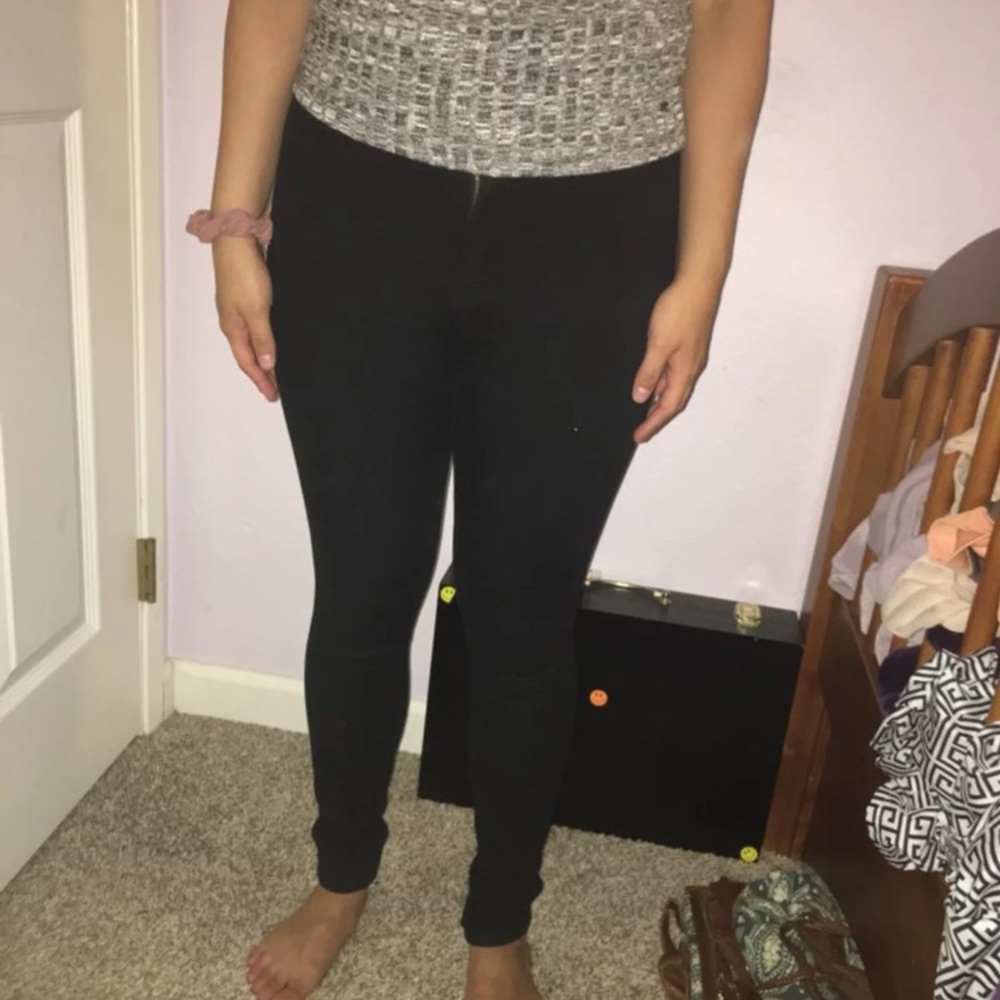 Hollister skinny jeans